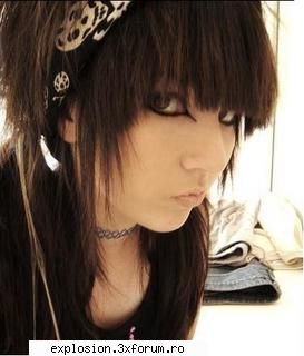 Emo - Curentul emo este uneori identificat cu o - Stiluri